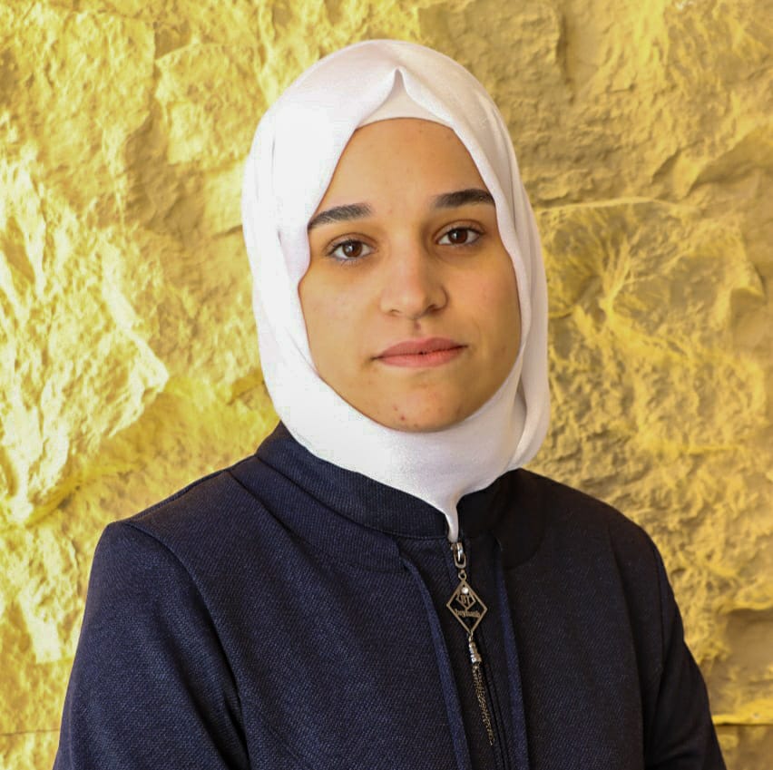 Zahraa Zakaria Salman 