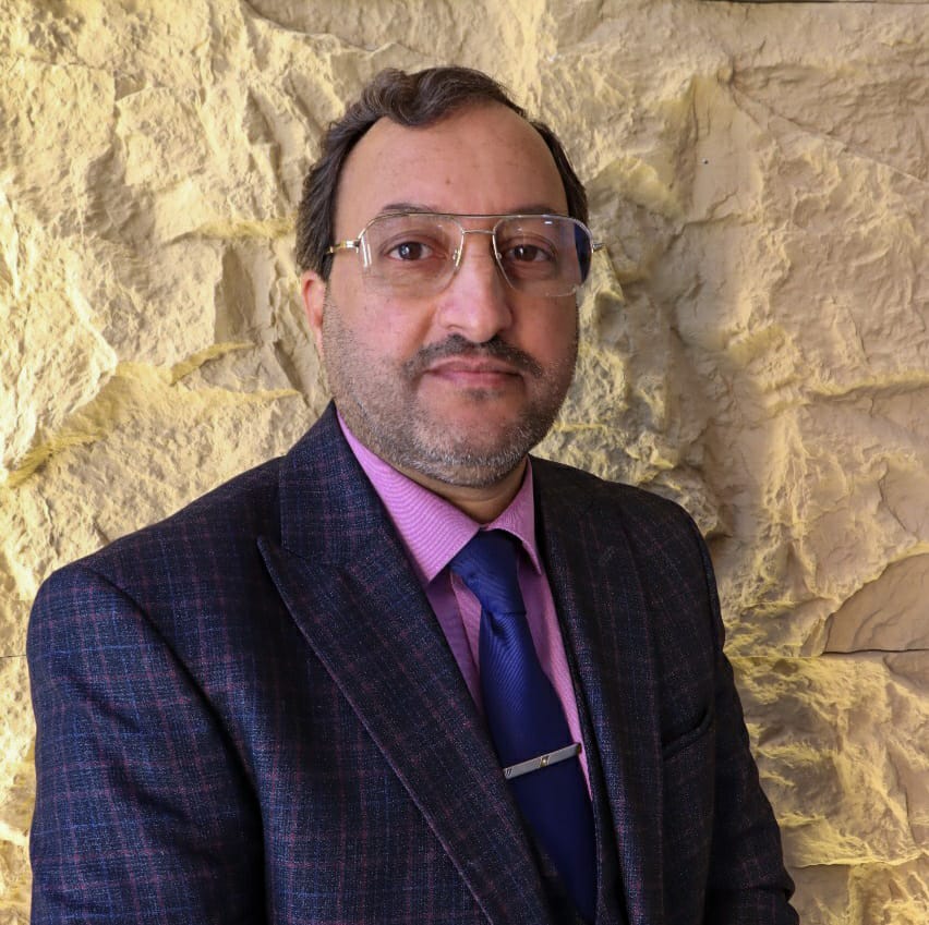 Dr. Abid Ahmad Erdeni